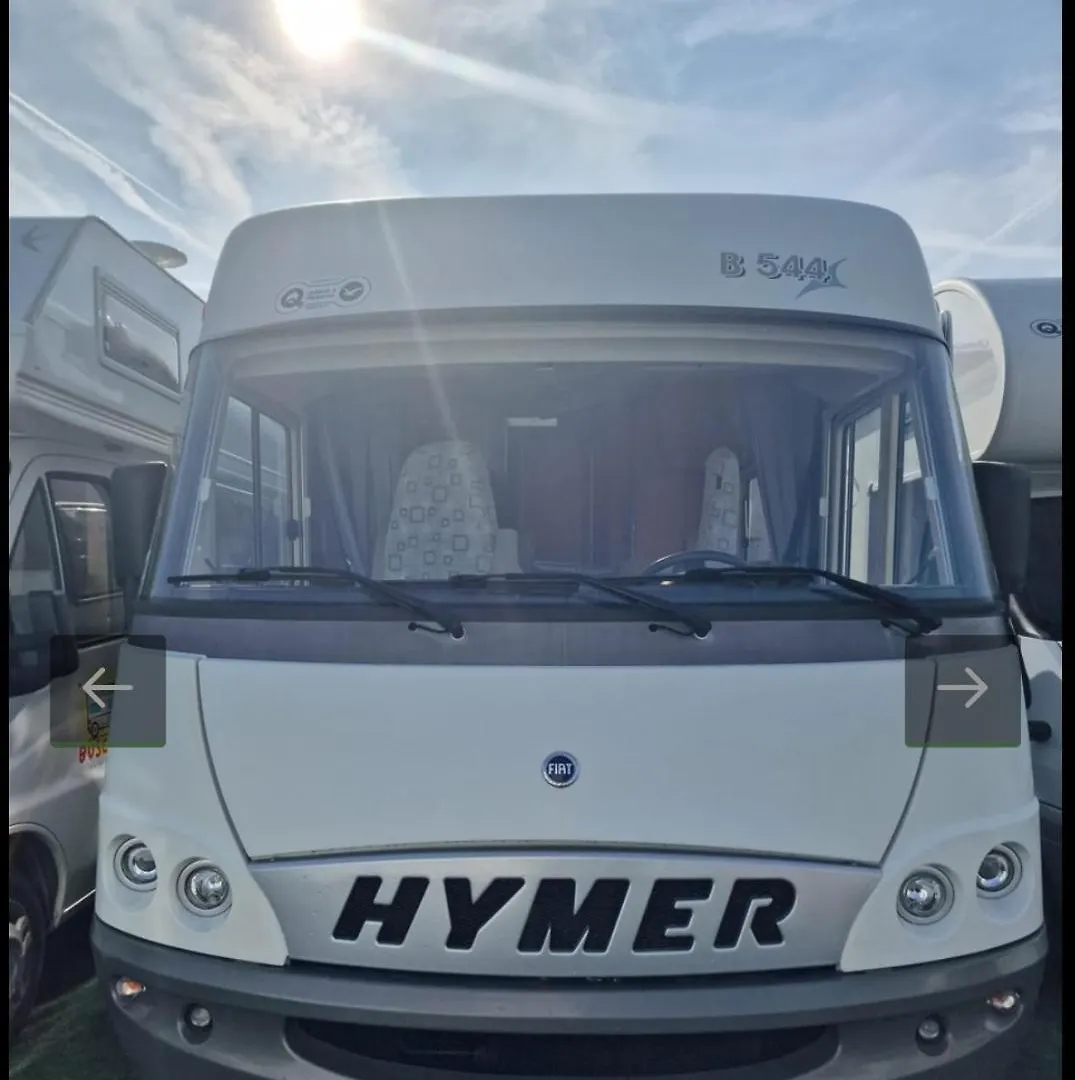 Luxury tent Hymer Campervan Lisbon